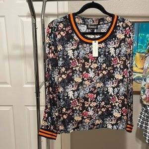 Riley Floral Top, size 8 US, brand new